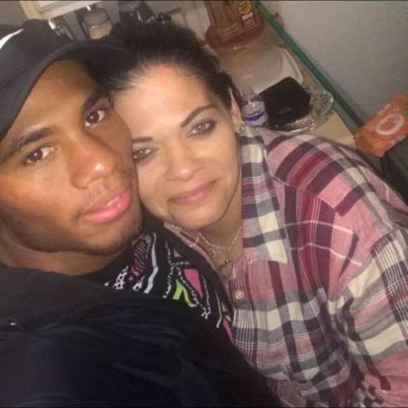 Meet your Posher, Mandy - Picture 1 of 1